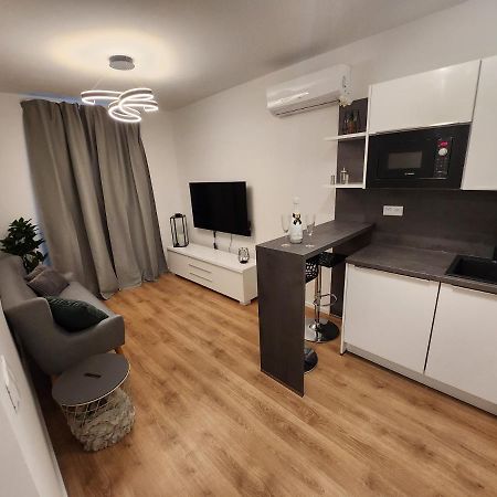Mickey Apartment Old Town 브라티슬라바 외부 사진